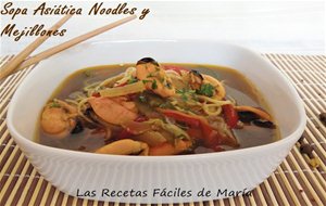 Sopa Asiática De Noodles Y Mejillones