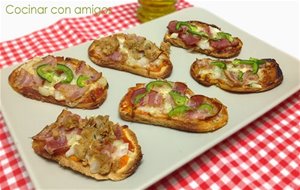 Pizzas Y Tostas Surtidas
