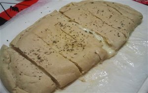 Pan De Ajo Calzone.