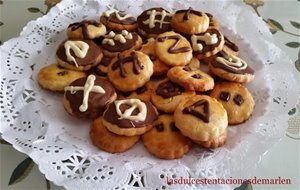 Galletas De Mantequilla, Almendras Y Chocolate
