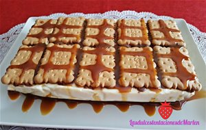 Tarta De Galletas Y Crema De Chocolate Blanco
