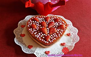 Tarta San Valentin: Queso, Chocolate Y Fresas
