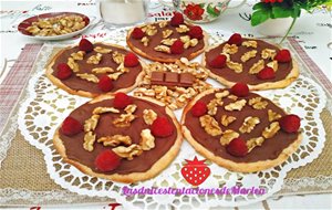 Tortas De Aceite Con Chocolate Y Nueces
