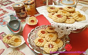 Galletas De Mantequilla Y Mermelada
