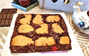 Brownie Con Galletas Dinosaurus
