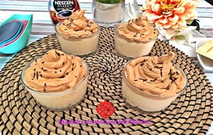 Mousse De Chocolate Blanco Con Crema De Café
