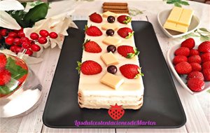 Tarta De Chocolate Blanco Y Galletas
