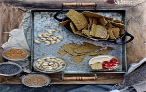 Crackers Con Semillas, Un Pan De Aperitivo Saludable