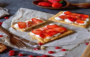 Tartas De Nata Con Fresas, El Postre Más Sencillo