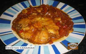 Pescado Encebollado
