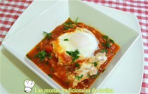 Huevos Pobres Con Tomates Una Receta Tradicional, Fácil Y Económica
