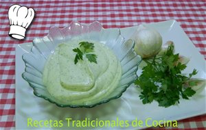 Cómo Hacer Alioli Verde Una Salsa Muy Fácil Y Deliciosa
