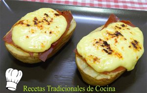 Receta Fácil De Patatas Gratinadas Con Mayonesa Y Jamón
