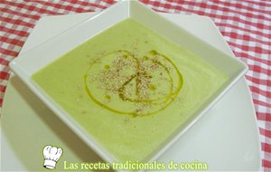 Receta Fácil De Crema De Judias Verdes Con Quesitos
