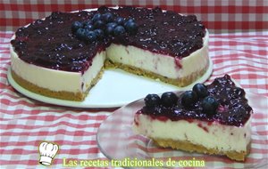 Receta Fácil De Tarta De Queso Sin Horno Con Mermelada De Arándanos
