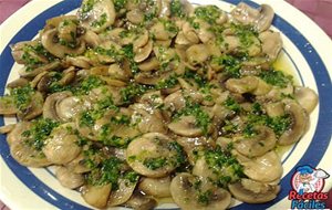 Champiñones Plancha Con Ajo Y Perejil
			