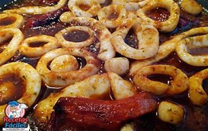 Calamares En Salsa De Tomate
			