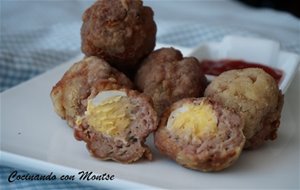 Albóndigas Rellenas De Huevo Duro
