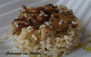 Arroz Integral Salteado Con Champiñones
