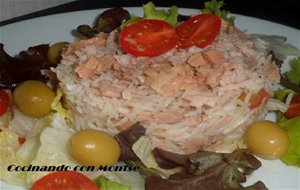 Ensalada De Arroz Con Atún Y Tomates Cherry
