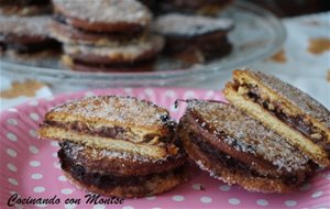 Galletas Rellenas De Flan De Chocolate
