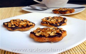 Galletas Caseras De Almendra Y Chocolate