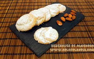 Merengues De Almendra