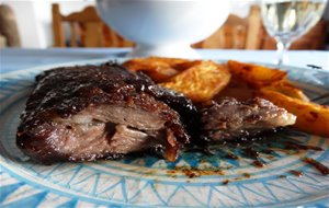 Pluma De Cerdo Ibérico Con Melaza De Granada
