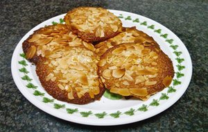 Galletas Con Salvado De  Avena Y Almendras
