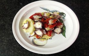 Ensalada De Papas Con Pulpo Y Vinagreta De Encurtidos   
