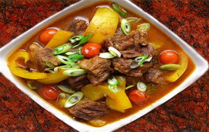 Carne Con Curry Y Coco: Cocina Gourmet
