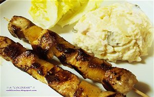 Brocheta De Pollo Y Piña
