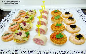 Canapés  Fríos Variados, Bandeja De Aperitivos