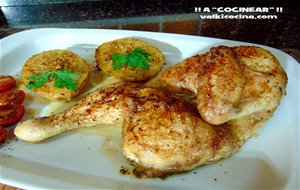 Pollo Al Horno A Las Hierbas Provenzales Con Guarnición De Patatas