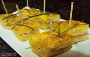 Tortilla De Patatas Rellena De Jamón Cocido Y Queso
