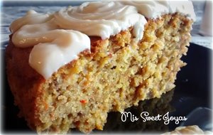 La Mejor "carrot Cake" Con Delicioso Frosting De Queso 
