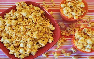 Parmesan &amp; Smoked Paprika Popcorn / Palomitas Al Parmesano Y Pimentón Ahumado La Chinata