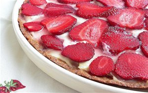 Tarta De Fresas Con Crema De Limón
