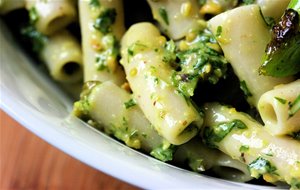 Pasta Al Pesto
