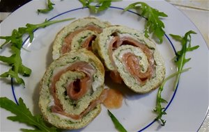 Rollo Con Salmón Y Queso
