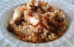 Arroz Con  Pollo Y Verduritas 
