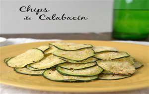 Chips De Calabacín Con Parmesano

