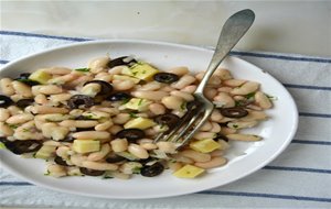 Ensalada De Alubias Con Queso &#161;deliciosa Y Muy Sana!
