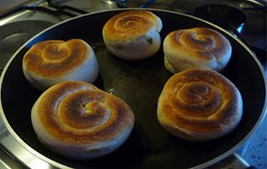 
caracolas De Pan De Ajetes
