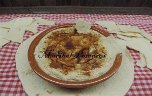 Hummus De Garbanzos.
