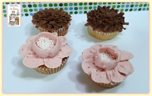 Cupcake De Vainilla Muy Floreados
