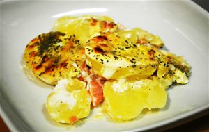 Patatas Gratinadas Con Salmón
