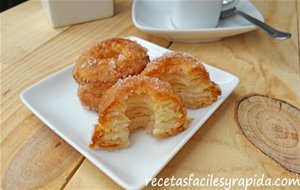 Rosquillas De Hojaldre - Fácil - 30 Min.
