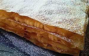 Milhojas Sin Horno De Pasta Filo Con Crema Pastelera
