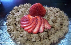 Tarta De Trufa Y Fresas
